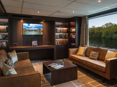 MS Amadeus Diamond - Entertainment