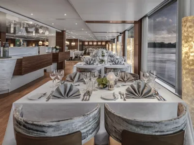 MS Amadeus Queen - Dining