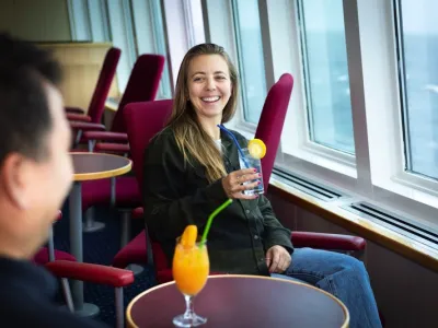 Ocean Nova - Entertainment