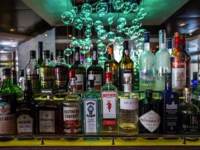 Renaissance - Entertainment