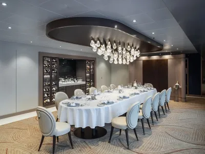 Renaissance - Dining