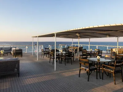 American Constellation - Entertainment