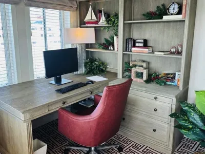 American Glory - Entertainment