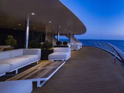 World Voyager - Entertainment