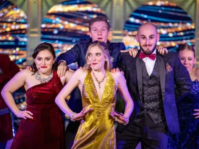 Azamara Journey - Entertainment