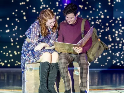 Azamara Journey - Entertainment