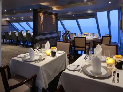 Azamara Onward - Dining