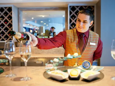 Azamara Journey - Dining