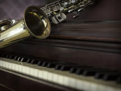 Azamara Pursuit - Entertainment