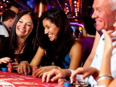 Carnival Liberty - Entertainment