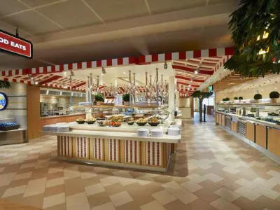 Carnival Glory - Dining