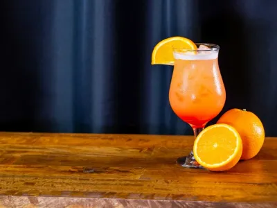 Carnival Glory - Entertainment