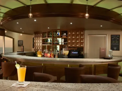 Carnival Horizon - Entertainment