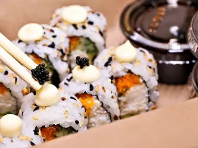 Carnival Luminosa - Dining