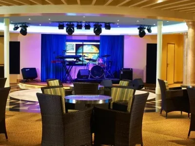 Carnival Magic - Entertainment