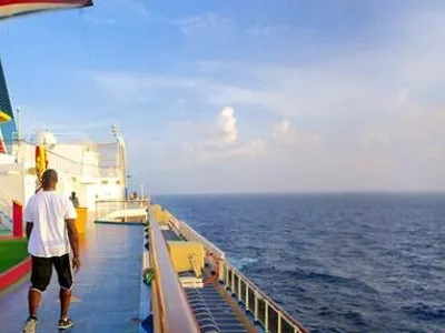 Carnival Breeze - Health & Fitness
