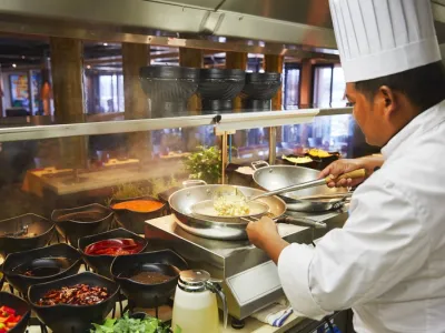 Carnival Horizon - Dining