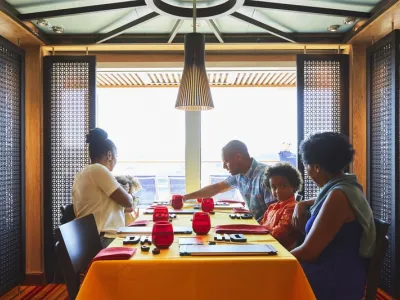 Carnival Horizon - Dining