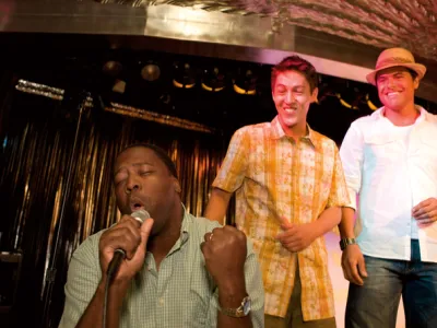 Carnival Pride - Entertainment