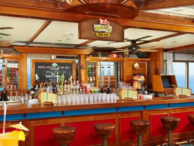 Carnival Splendor - Entertainment