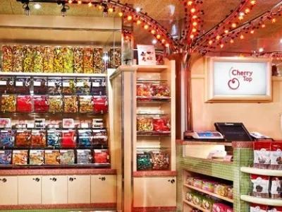 Carnival Luminosa - Entertainment