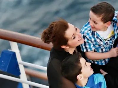 Carnival Glory - Entertainment