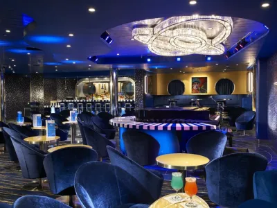 Carnival Mardi Gras - Entertainment