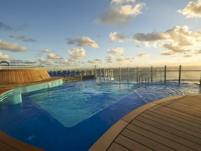 Carnival Mardi Gras - Health & Fitness