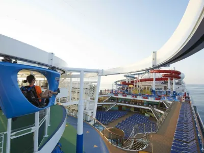 Carnival Horizon - Entertainment