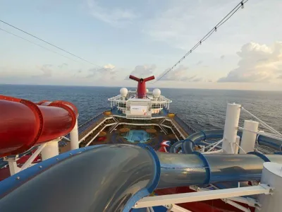 Carnival Panorama - Entertainment