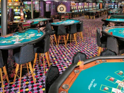 Carnival Paradise - Entertainment