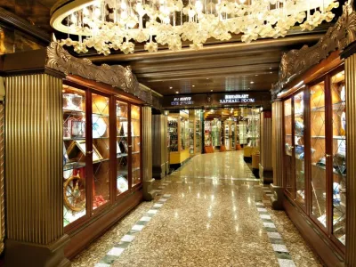 Carnival Pride - Entertainment