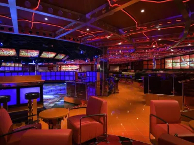 Carnival Splendor - Entertainment