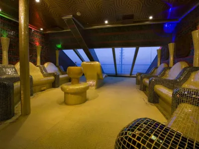 Carnival Splendor - Health & Fitness