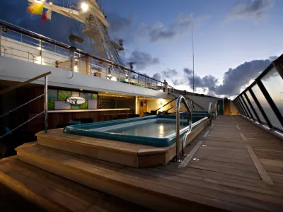 Carnival Dream - Health & Fitness