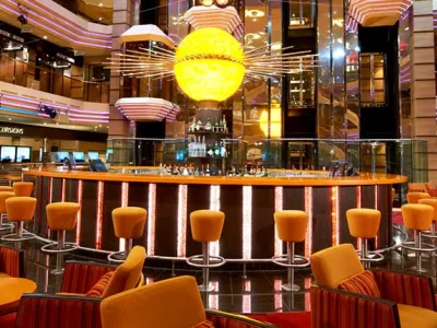 Carnival_Cruise_Line_Atrium_4
