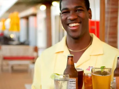 Carnival_Cruise_Line_RedFrog_Pub_1