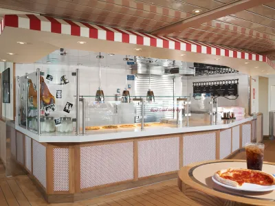 Carnival_Sunrise_-_Pizzeria_del_Capitano__Credit._Rick_Diaz