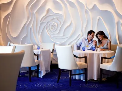 Celebrity Silhouette - Dining