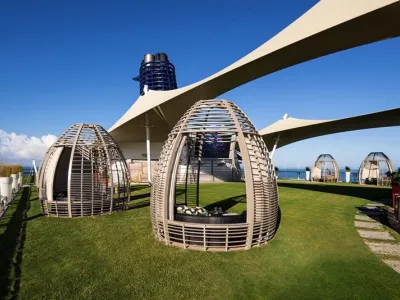 Celebrity Equinox - Entertainment