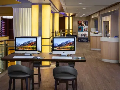 Celebrity Silhouette - Entertainment