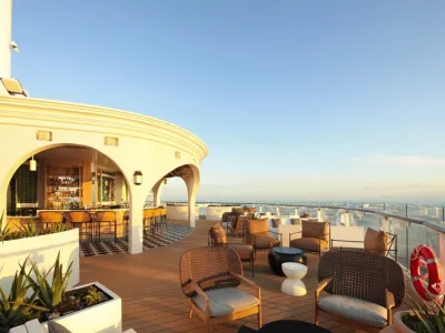 Celebrity Ascent - Entertainment