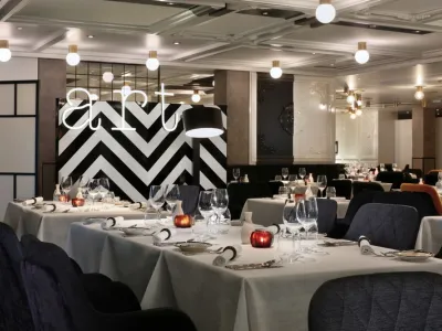 Celebrity Beyond - Dining