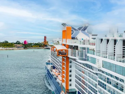 Celebrity Beyond - Dining