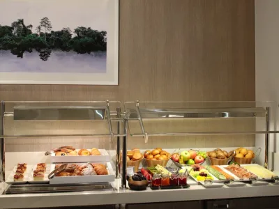 Celebrity Eclipse - Entertainment