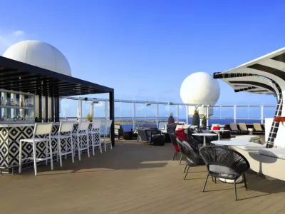 Celebrity Silhouette - Entertainment