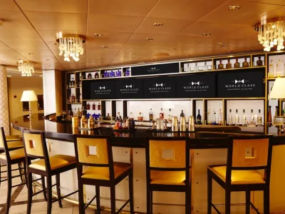 Celebrity Equinox - Entertainment