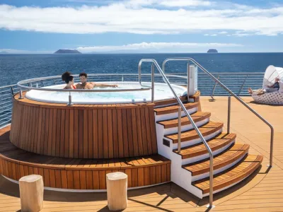 Celebrity Flora - Health & Fitness