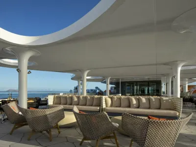 Celebrity Flora - Entertainment