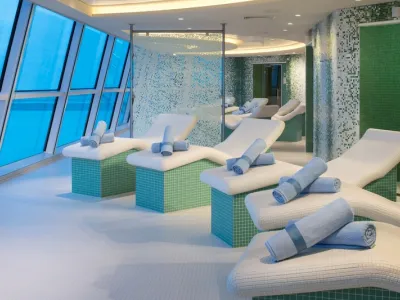 Celebrity Reflection - Health & Fitness
